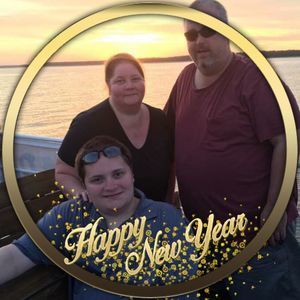 Meet your Posher, Lora